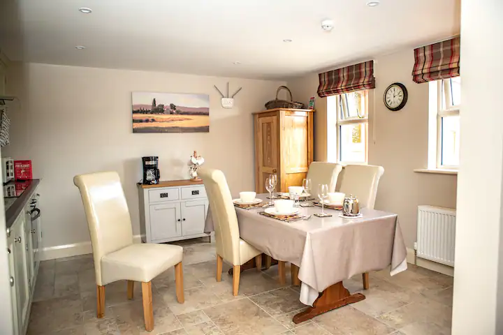 The kitchen in Johns Dairy Self Catering Cottage